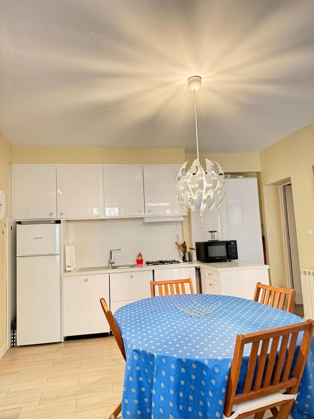 Le Favorin 1 Appartement Arles Buitenkant foto